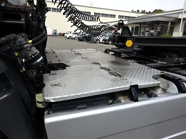 日野 プロフィア 大型 トラクター ハイルーフ 1デフの中古トラック画像6