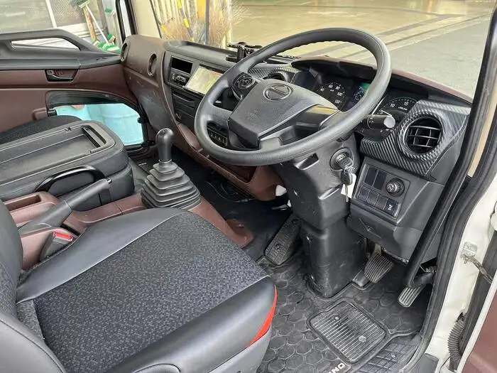 日野 レンジャー 中型/増トン クレーン付 4段 ラジコンの中古トラック画像8