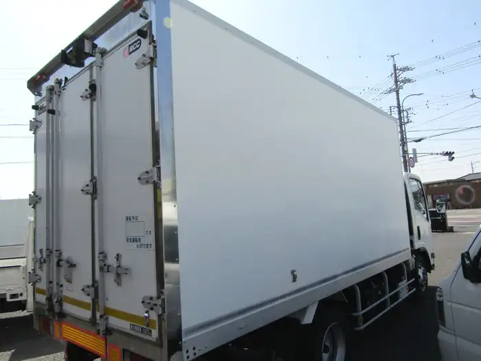 マツダ タイタン 小型 冷凍冷蔵 低温 床ステンの中古トラック画像4