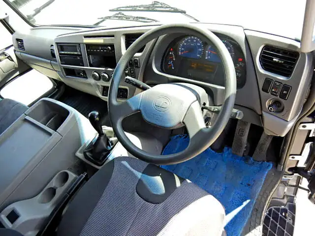日産UD コンドル 中型/増トン アルミバン パワーゲート ベッドの中古トラック画像14