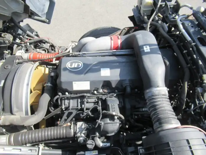 日産UD クオン 大型 トラクター QPG-GK5XAB の中古トラック