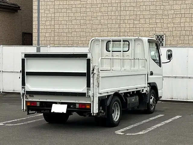 三菱 キャンター 小型 平ボディ パワーゲート PDG-FD70Bの中古トラック画像3