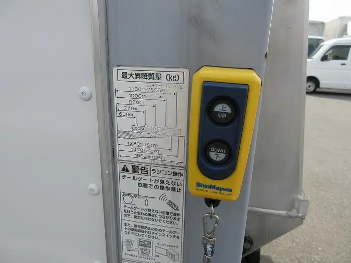 日野 デュトロ 小型 アルミバン パワーゲート PB-XZU301Mの中古トラック画像7
