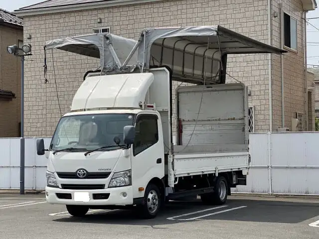トヨタ トヨエース 小型 ウイング ワイドロング SKG-XZU710 の