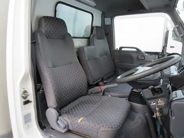 マツダ タイタン 小型 アルミバン パワーゲート KR-LHR69Nの中古トラック画像11
