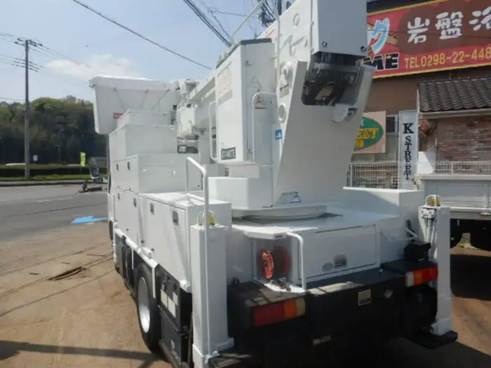 いすゞ エルフ 小型 高所・建柱車 高所作業車 電工仕様の中古トラック画像2