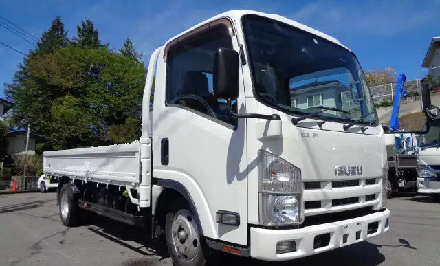 いすゞ エルフ 小型 平ボディ TKG-NLR85AR H26の中古トラック画像2
