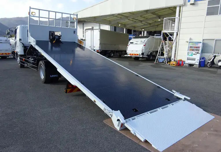 三菱 ファイター 中型/増トン 車両重機運搬 ラジコン ウインチの中古トラック画像3
