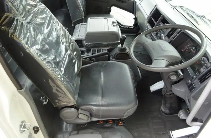 いすゞ フォワード 中型/増トン クレーン付 4段 ラジコンの中古トラック画像6