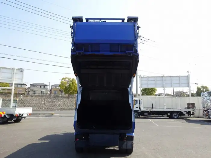 いすゞ エルフ 小型 パッカー車 プレス式 TPG-NMR85Nの中古トラック画像6