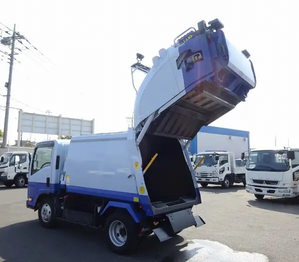 いすゞ エルフ 小型 パッカー車 プレス式 TPG-NMR85Nの中古トラック画像5