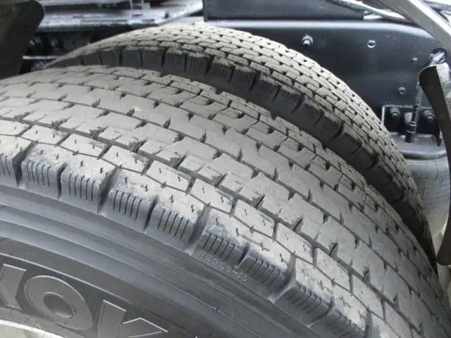 日産UD クオン 大型 トラクター ハイルーフ 1デフの中古トラック画像19