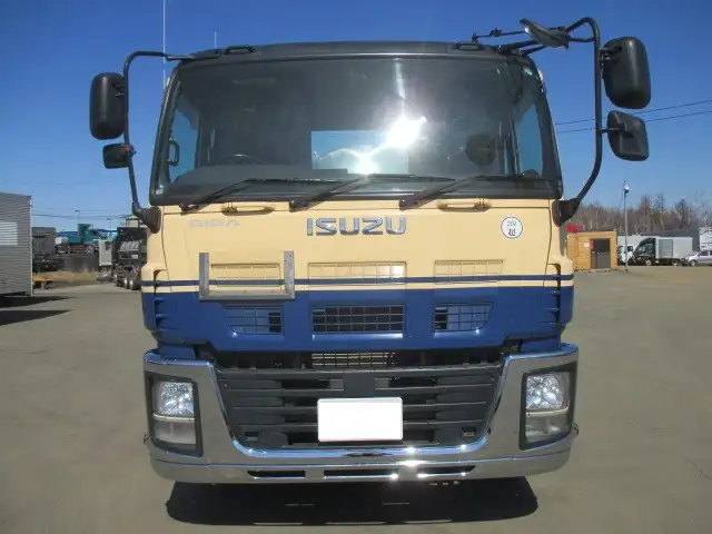 いすゞ ギガ 大型 タンク車 その他 LKG-CYZ77Aの中古トラック画像2