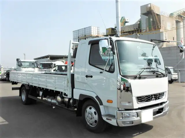 三菱 ファイター 中型/増トン 平ボディ ベッド 2KG-FK62Fの中古トラック画像2