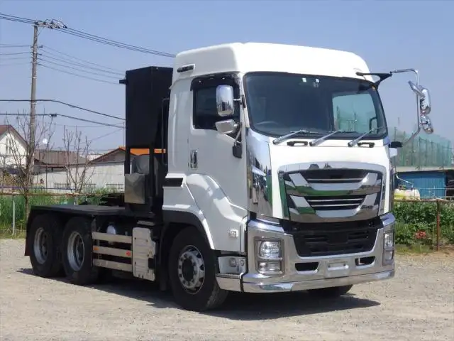 いすゞ ギガ 大型 トラクター ハイルーフ 2デフの中古トラック画像2