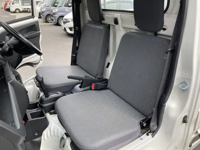 ダイハツ ハイゼット  平ボディ EBD-S500P H31/R1の中古トラック画像11