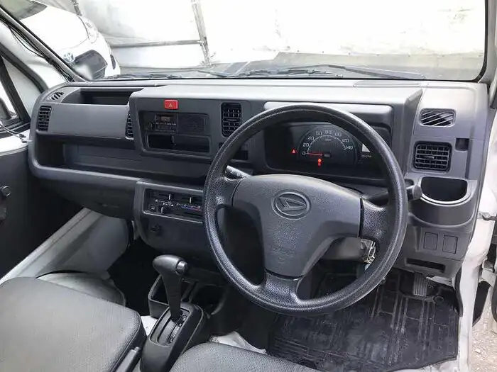 ダイハツ ハイゼット  平ボディ EBD-S500P H28の中古トラック画像13