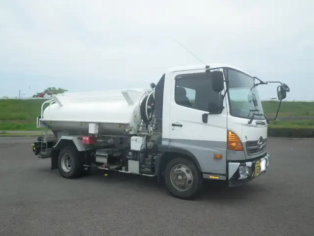 日野 レンジャー 中型/増トン タンク車 ローリー TKG-FC9JDAAの中古トラック画像2