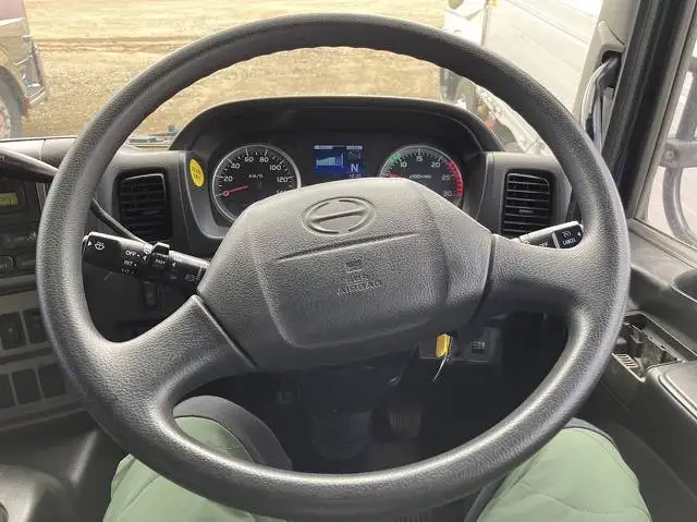 日野 プロフィア 大型 トラクター 1デフ ベッドの中古トラック画像10
