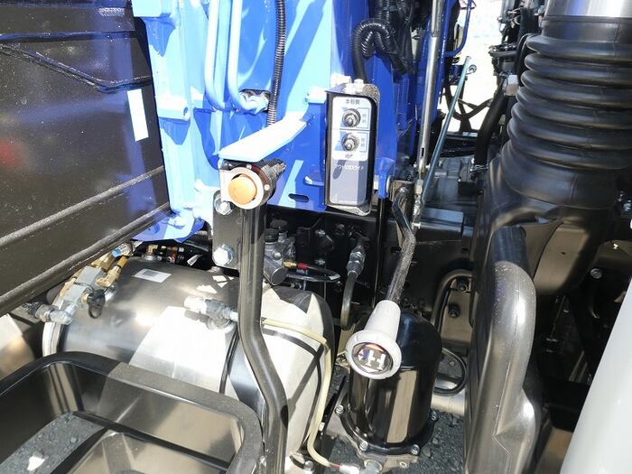 三菱 ファイター 中型 車輌重機運搬 4段クレーン ラジコン|画像11