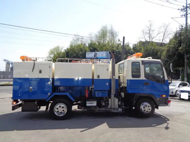 いすゞ フォワード 中型/増トン タンク車 高圧洗浄車 PB-FRR35D3の中古トラック画像3