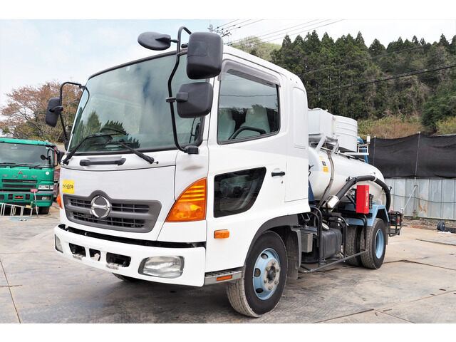 日野 レンジャー 中型 タンク車 バキューム BDG-FD7JDWA|画像1
