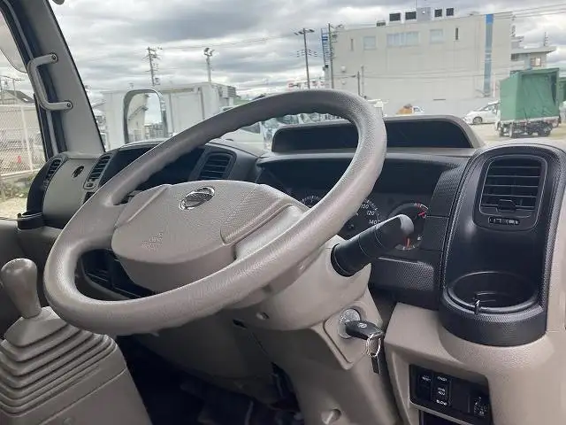 日産 アトラス 小型 平ボディ 床鉄板 TKG-SZ2F24の中古トラック画像9