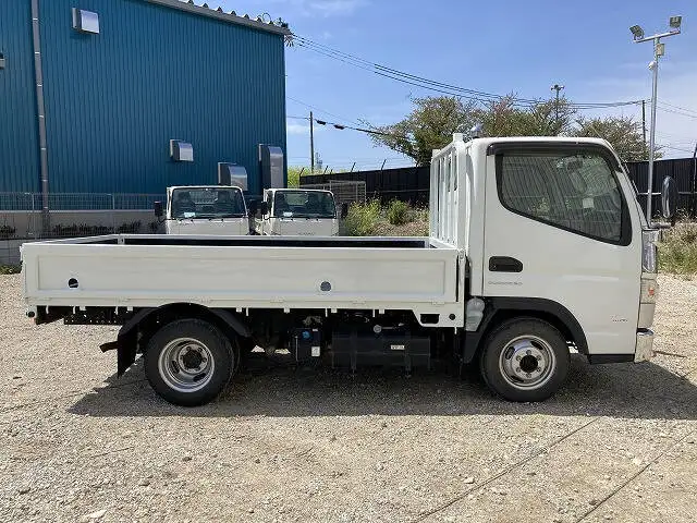 三菱 キャンター 小型 平ボディ TPG-FBA00 H29の中古トラック画像3