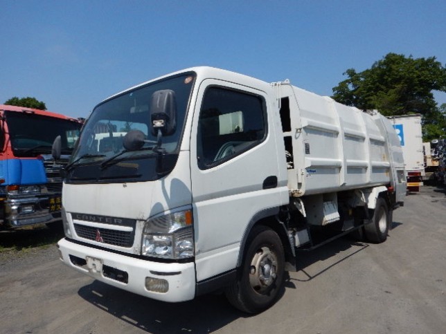 三菱 キャンター 小型 パッカー車