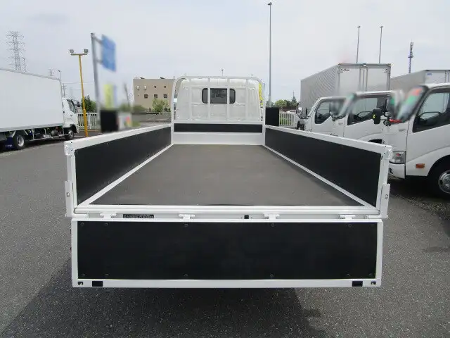 日野 デュトロ 小型 平ボディ 2RG-XZU655M R3の中古トラック画像5