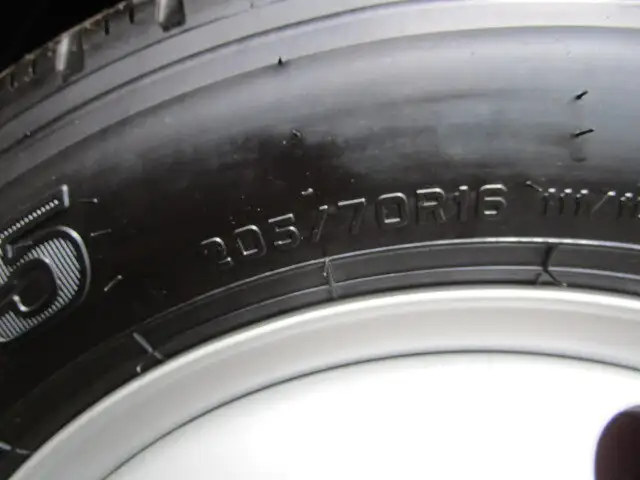 日野 デュトロ 小型 平ボディ 2RG-XZU655M R3の中古トラック画像20