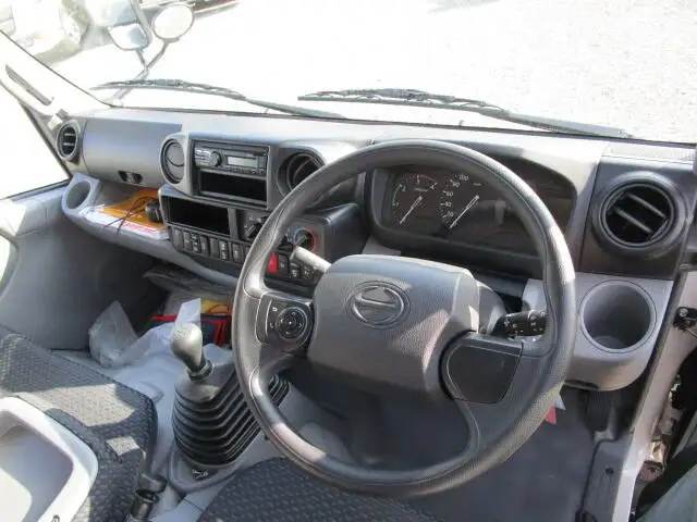 日野 デュトロ 小型 クレーン付 4段 ラジコンの中古トラック画像11