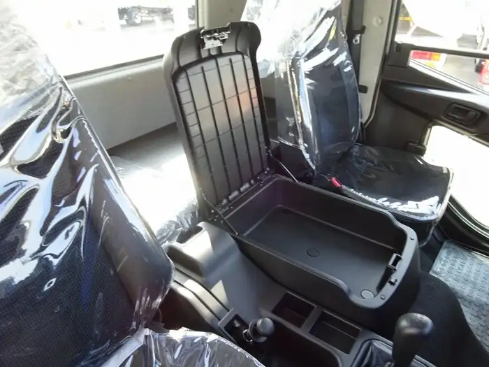三菱 ファイター 中型/増トン 車両重機運搬 ラジコン ウインチの中古トラック画像11