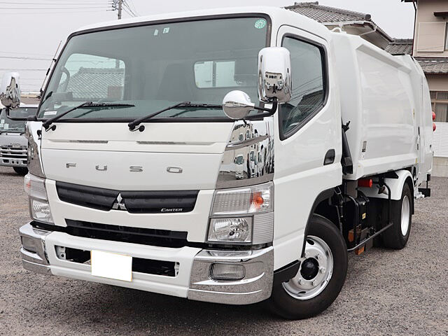 いすゞ ギガ 大型 ウイング エアサス ベッド の中古トラック【車両No.124132】