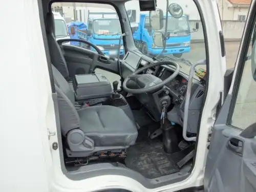 いすゞ フォワード 中型/増トン パッカー車 プレス式 TKG-FRR90S2の中古トラック画像12