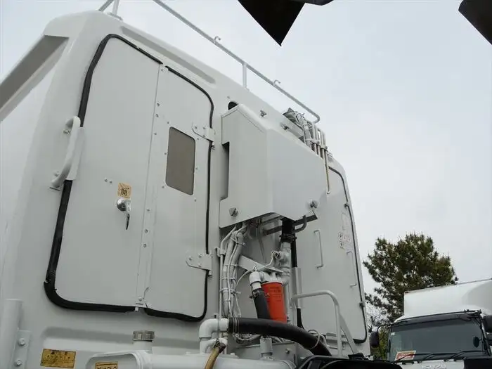 三菱 ファイター 中型/増トン パッカー車 プレス式 PDG-FK71Rの中古トラック画像12