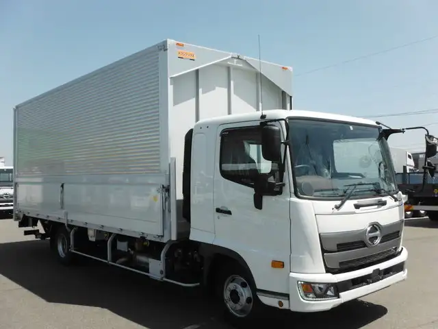 日野 レンジャー 中型/増トン ウイング パワーゲート エアサスの中古トラック画像2