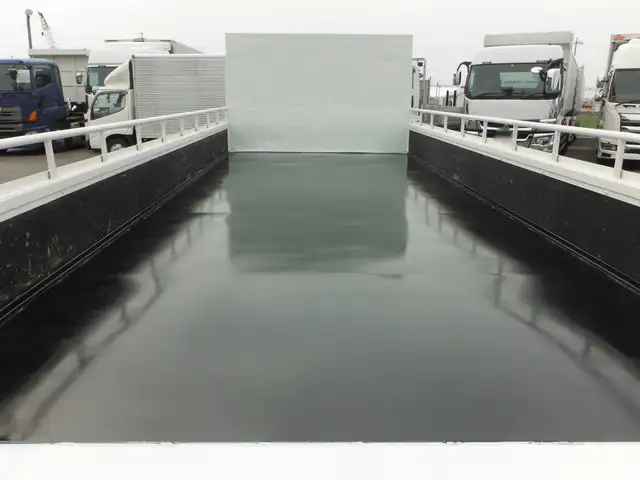 日野 レンジャー 中型/増トン 平ボディ パワーゲート 床鉄板の中古トラック画像7