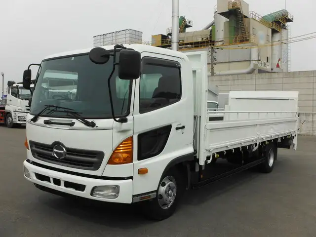 日野 レンジャー 中型/増トン 平ボディ パワーゲート 床鉄板 の中古トラック【車両No.124370】