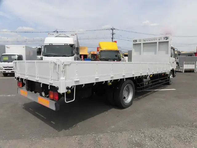 日産UD コンドル 中型/増トン 平ボディ 床鉄板 ベッドの中古トラック画像3