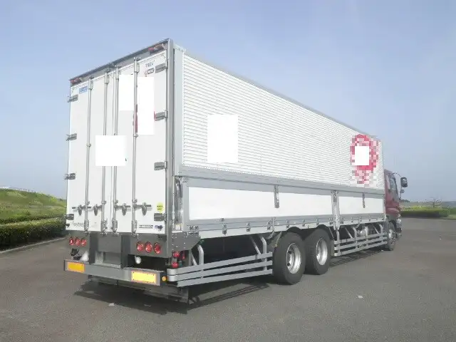 いすゞ ギガ 大型 冷凍冷蔵 冷凍ウイング エアサスの中古トラック画像3