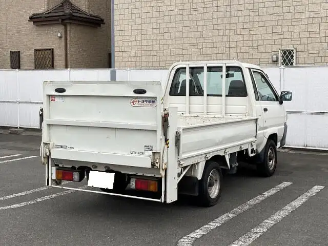 トヨタ ライトエース 小型 平ボディ パワーゲート GK-KM70の中古トラック画像3