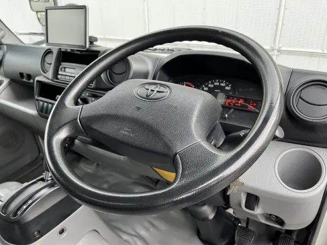 トヨタ ダイナ 小型 アルミバン サイドドア TKG-XZC605の中古トラック画像10