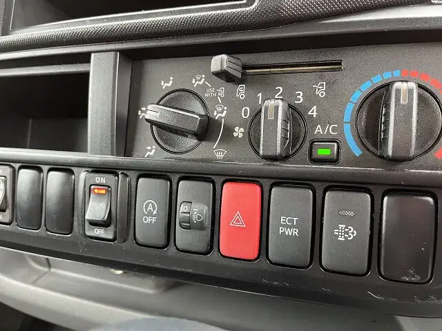 トヨタ ダイナ 小型 アルミバン パワーゲート TKG-XZC645の中古トラック画像16