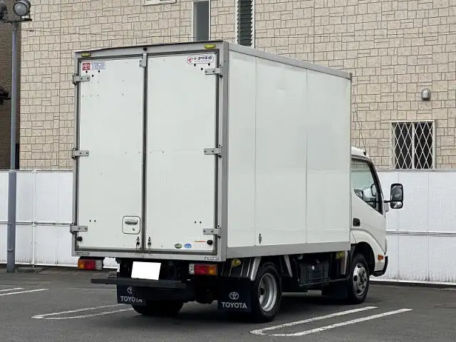 トヨタ ダイナ 小型 アルミバン TKG-XZC605 H28の中古トラック画像4