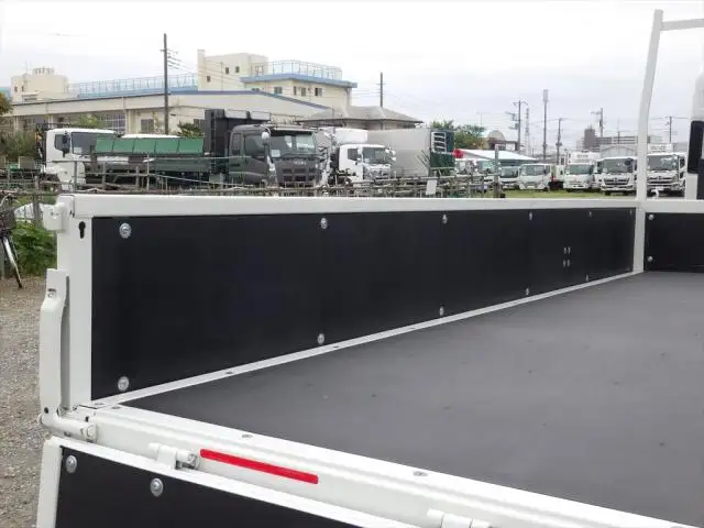 いすゞ エルフ 小型 クレーン付 4段 ラジコンの中古トラック画像8