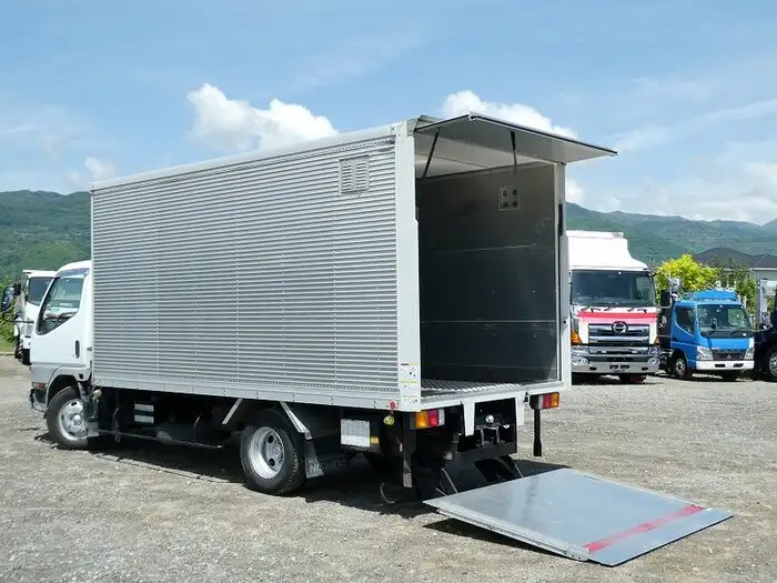 三菱 キャンター 小型 アルミバン パワーゲート KC-FE662EVの中古トラック画像4