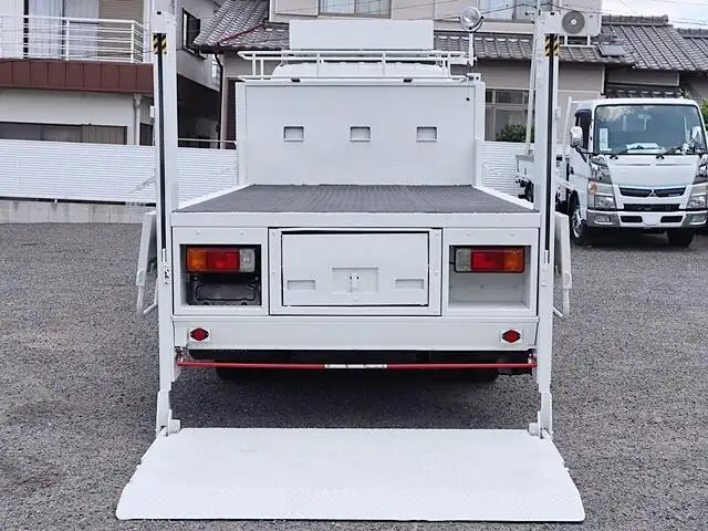 トヨタ ダイナ 小型 平ボディ パワーゲート BDG-XZU338の中古トラック画像6