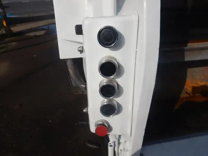いすゞ エルフ 小型 パッカー車 巻き込み式 回転ダンプ式の中古トラック画像11