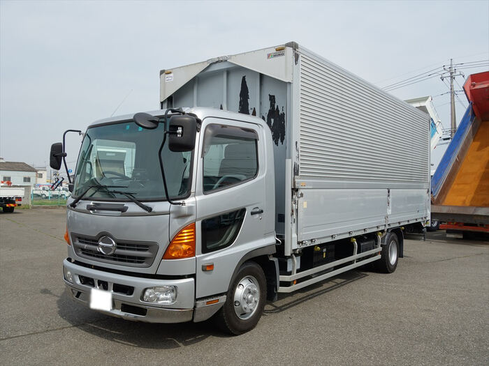日野 レンジャー 中型/増トン ウイング 標準